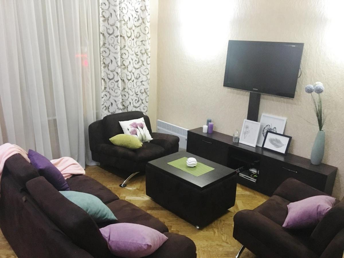 Amazing Heart Of Kiev Apartment Exterior photo